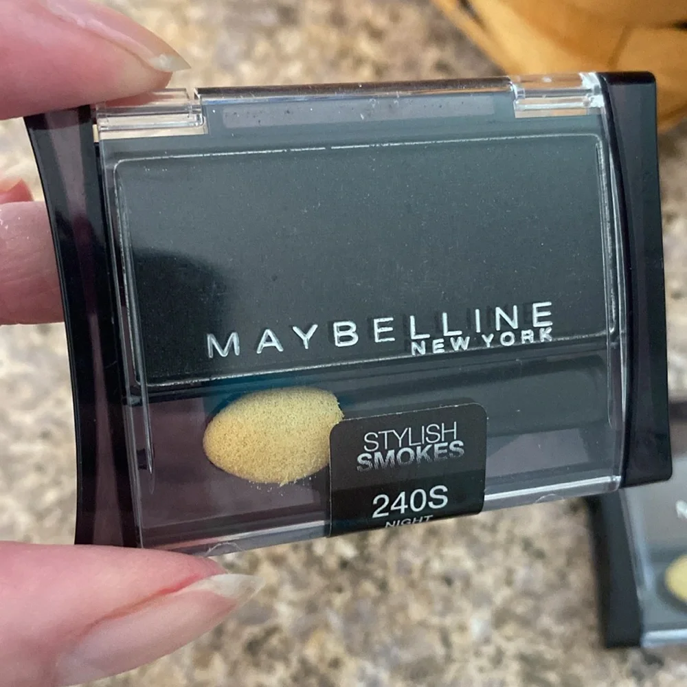 NWT Maybelline Eye Shadow Lot of 5 Shades 250S 240S 225S 140S Expert Wear